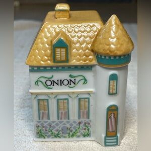 1989 Lenox Spice House